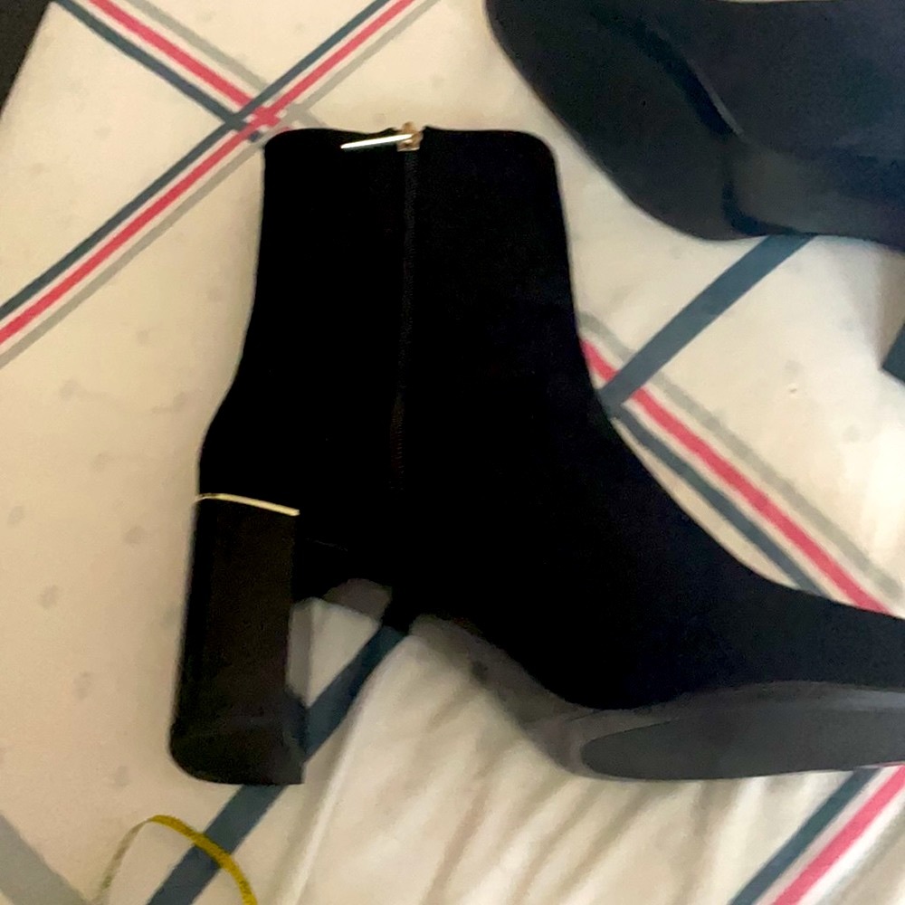 ZARA size 41 black 3”squared blocked  heel - Picture 9 of 11